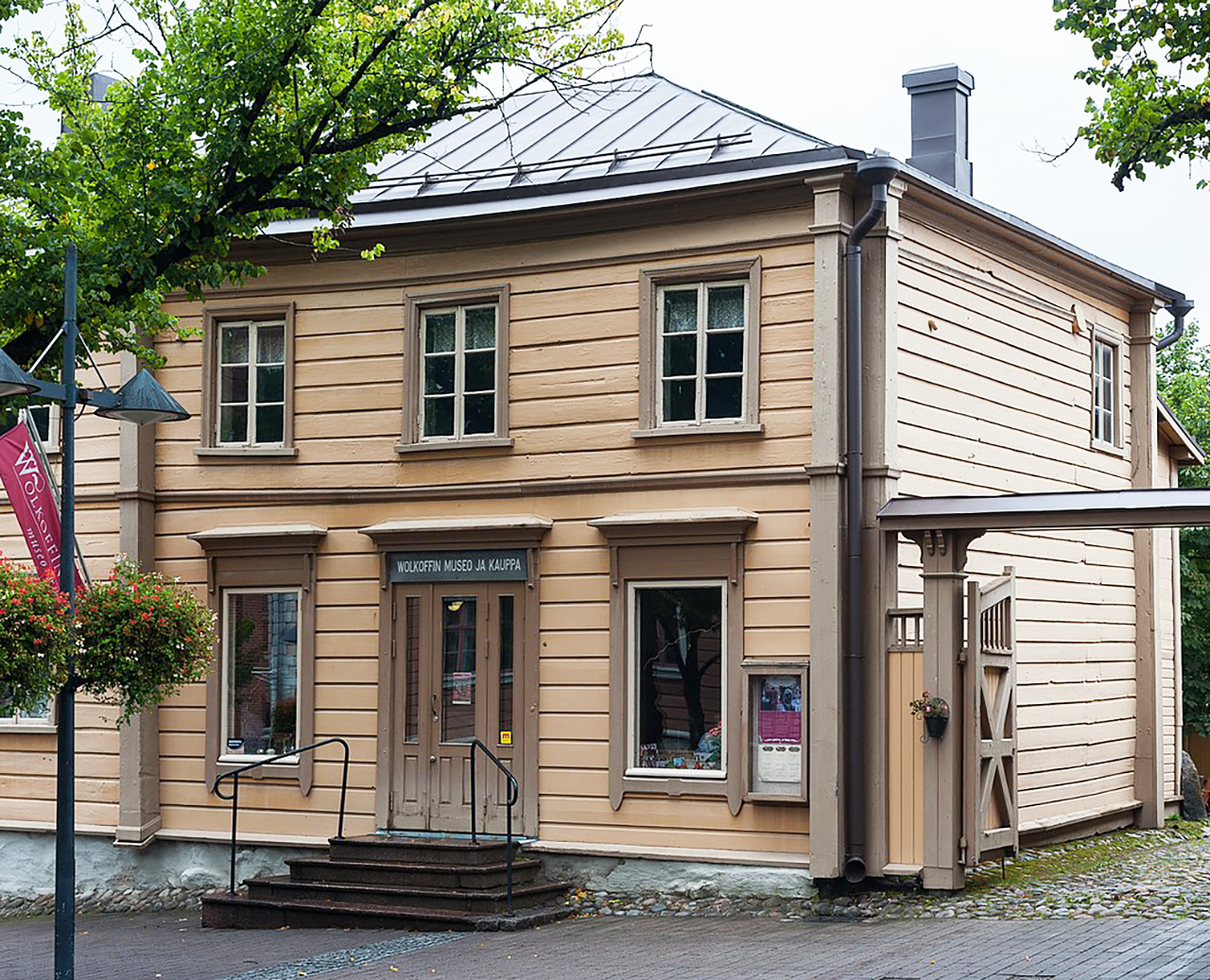 kuva Wolkoffin talomuseosta, Suomen paikalliset museot ja maatilamuseot, Suomen museot lapsille ja aikuisille